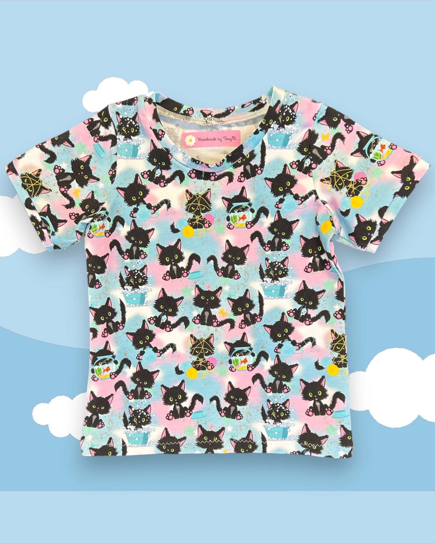Cute Black Kitty T-shirt - Size 2