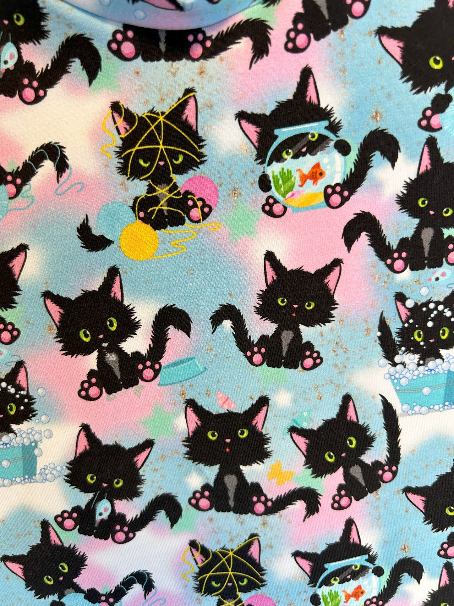 Cute Black Kitty T-shirt - Size 2