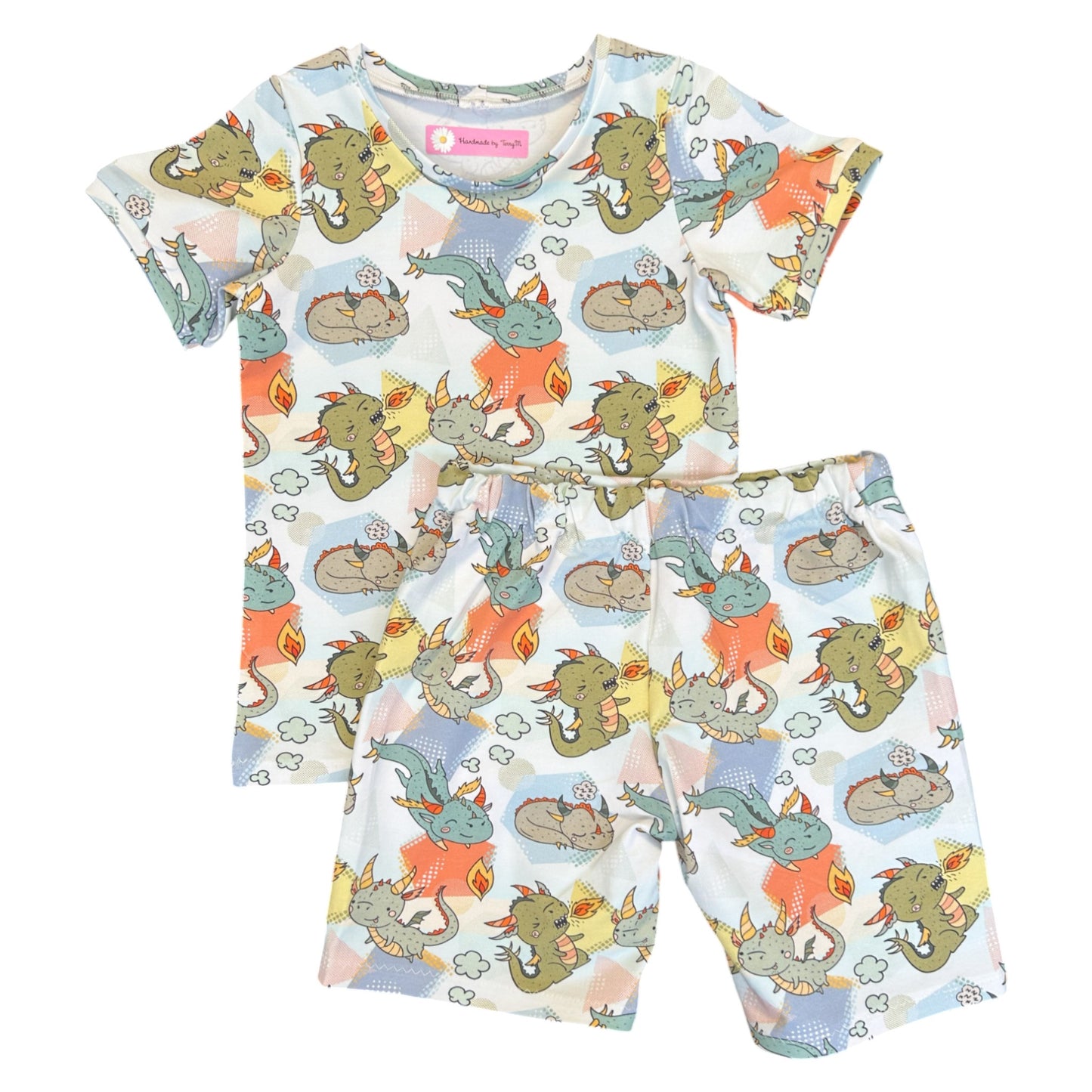 Fire dragon kids outfit – size 4
Handmade dragon T shirt and shorts set