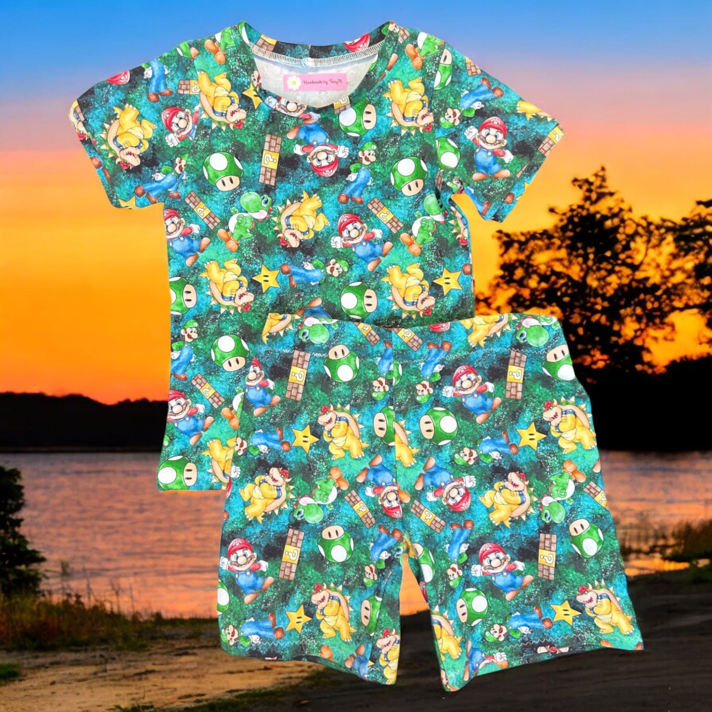Favourite Plumbers - T-Shirt & Shorts Set - Size 4
