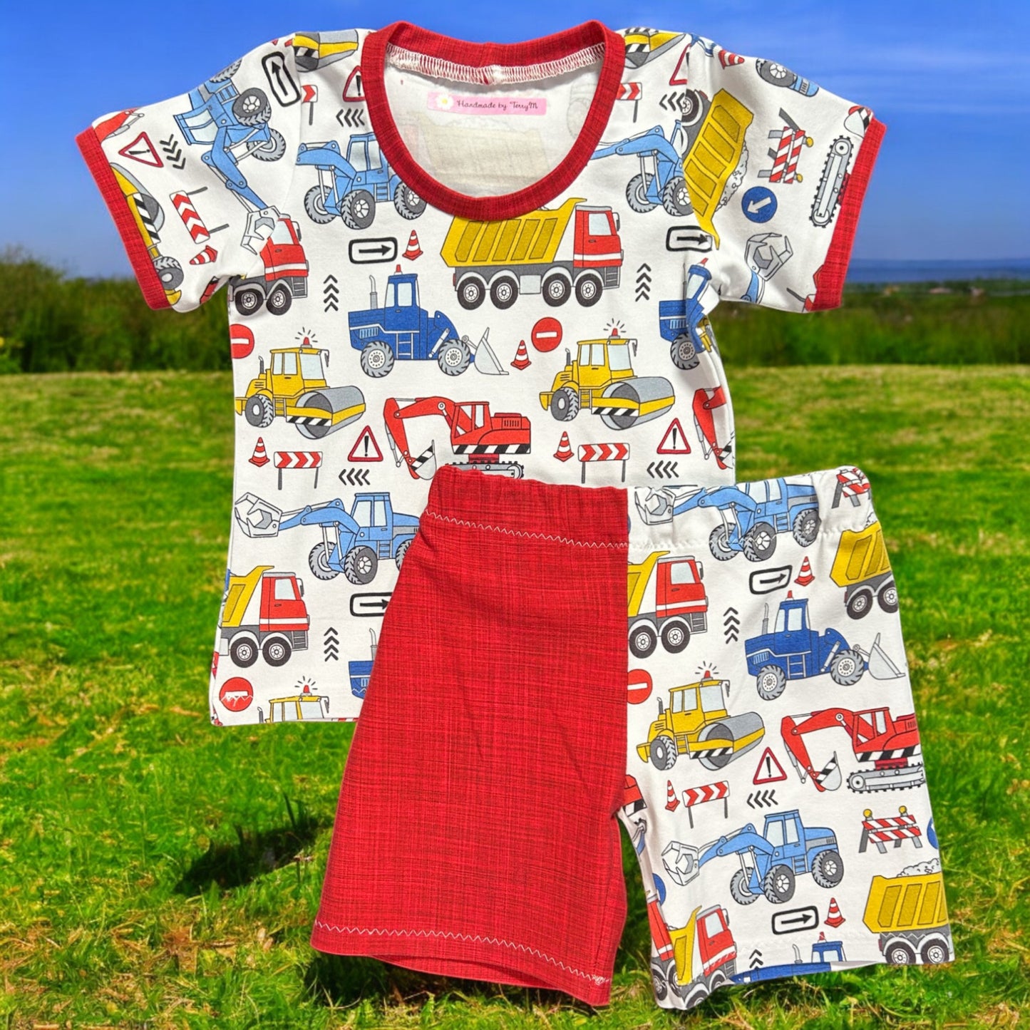 Digger T-Shirt & Shorts Set (white background) - Size 1
