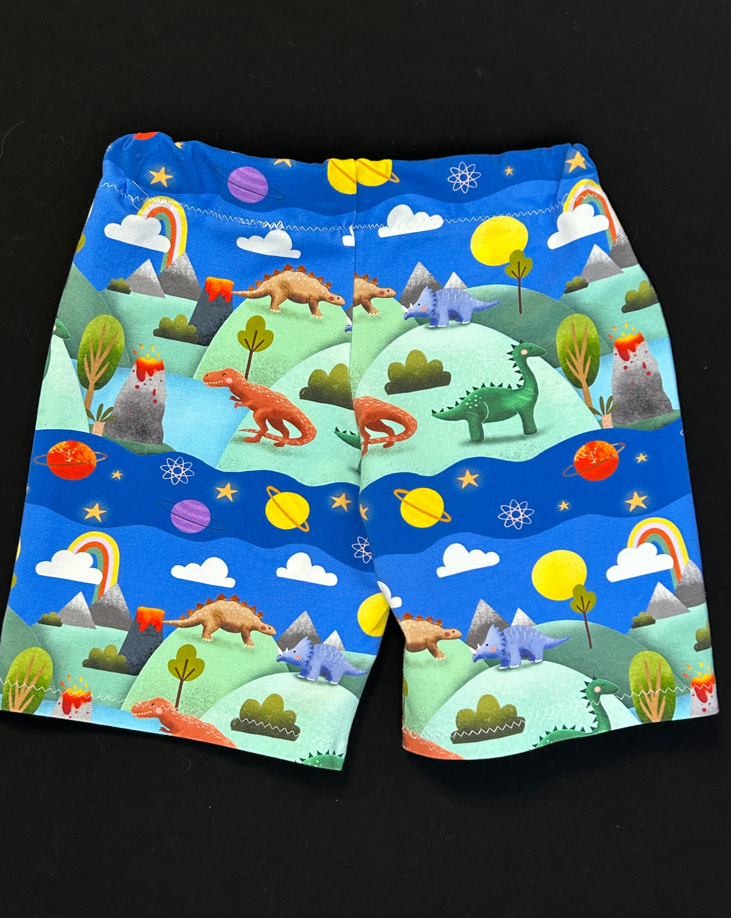 Dinosaur Land T-shirt & Shorts - Size 4