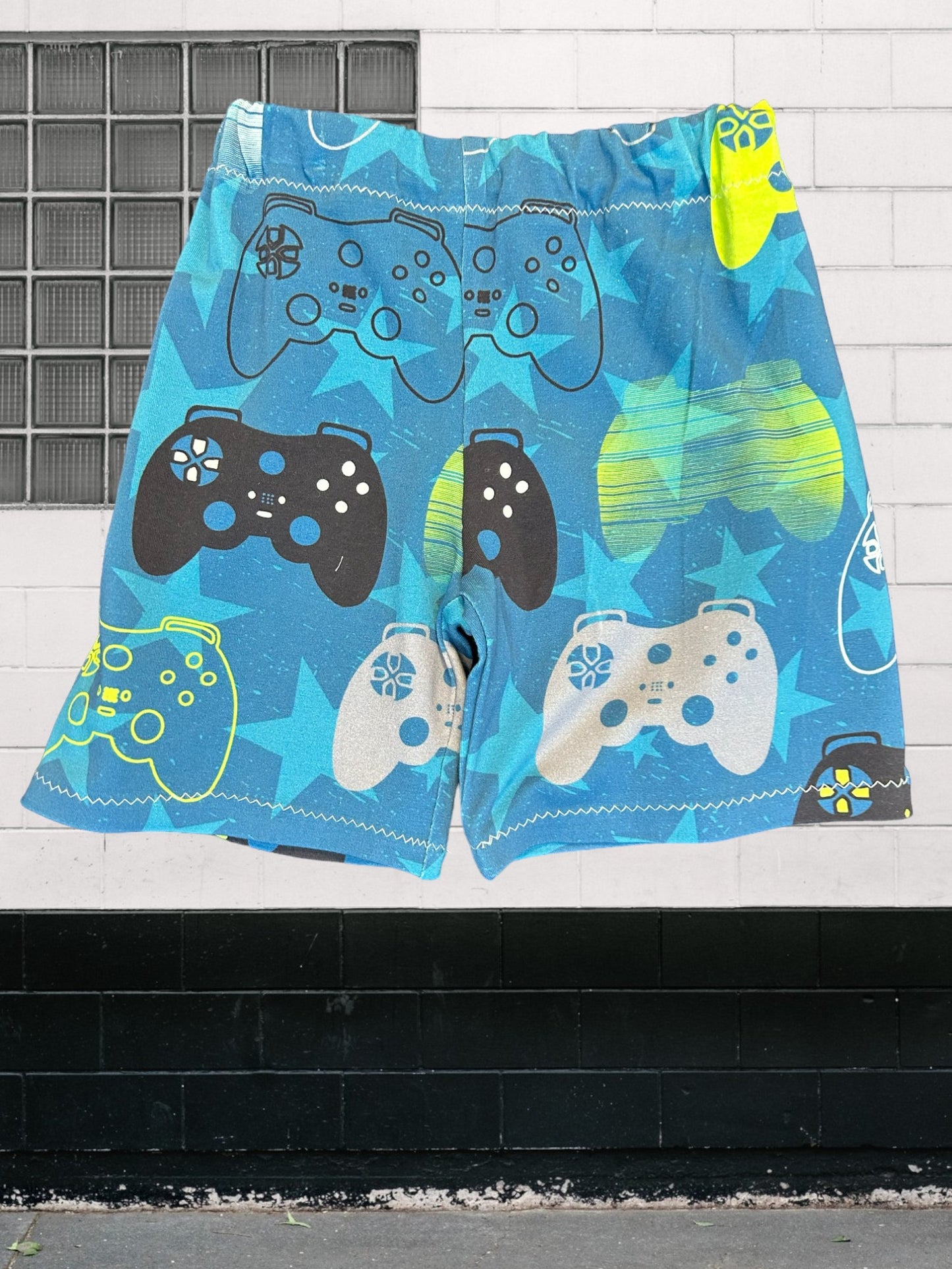 “Blue gamer kids outfit – size 3”
“Handmade gaming T shirt and shorts set”