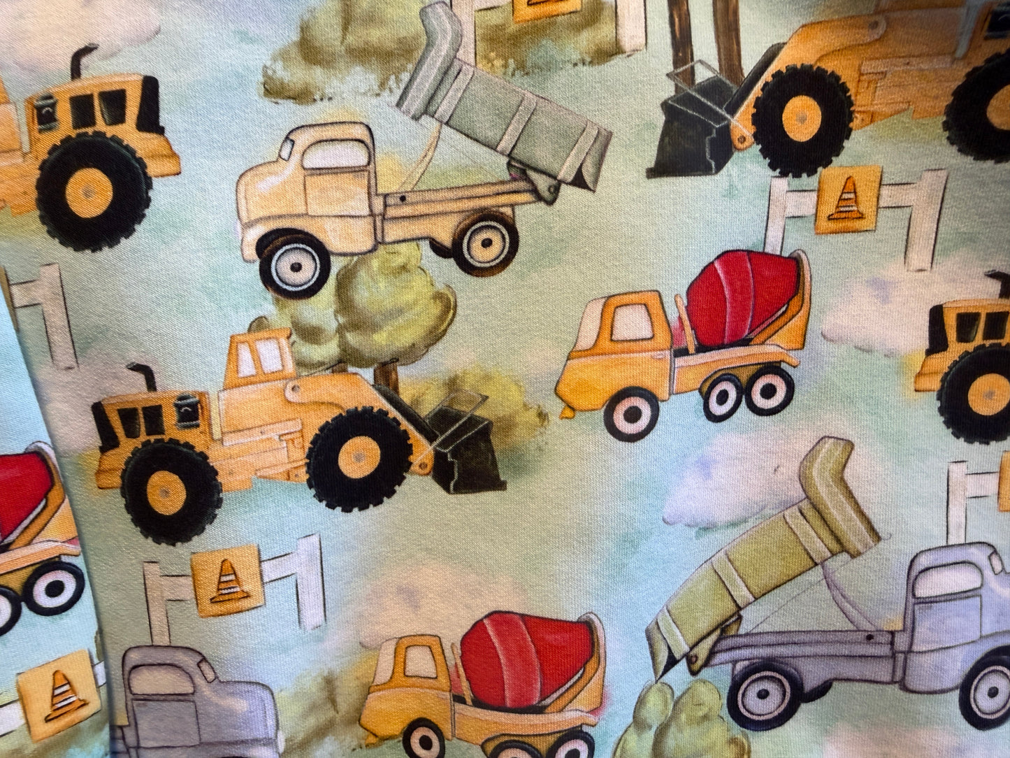 (1682) Truck Jumper - Size 2