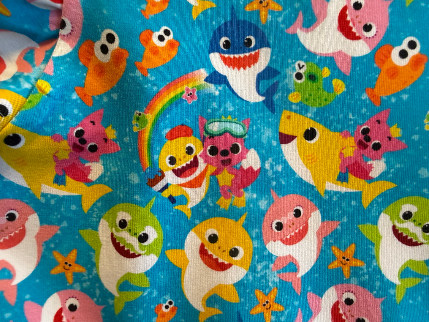 Baby shark baby dress – size 3
Handmade undersea skater dress for toddlers