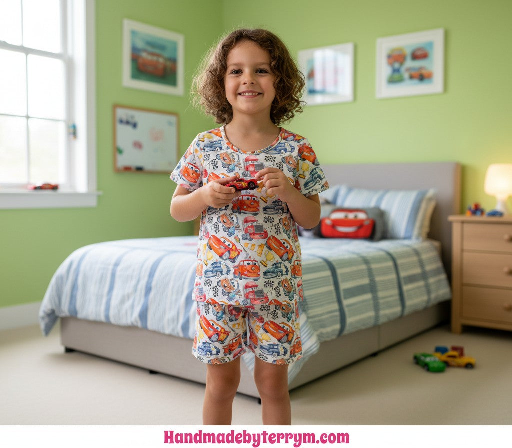 (1768) Colourful Cars T‑Shirt & Shorts Set Size 6