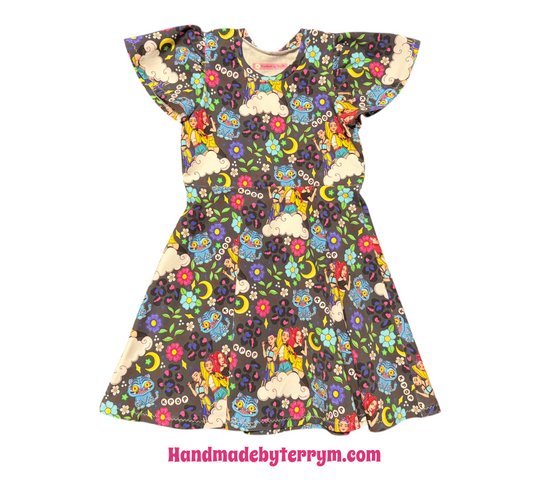 (1769) KPop Dress - Size 6
