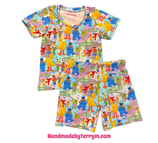 (1810) Street Crew T-Shirt & Shorts Set - Size 1