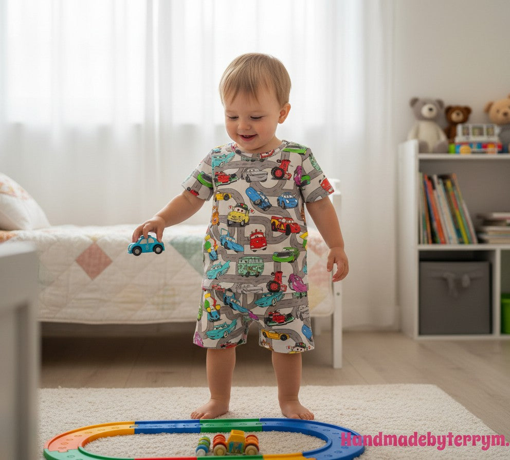 (1807) Colourful Car T‑Shirt &  Shorts Set – Size 1