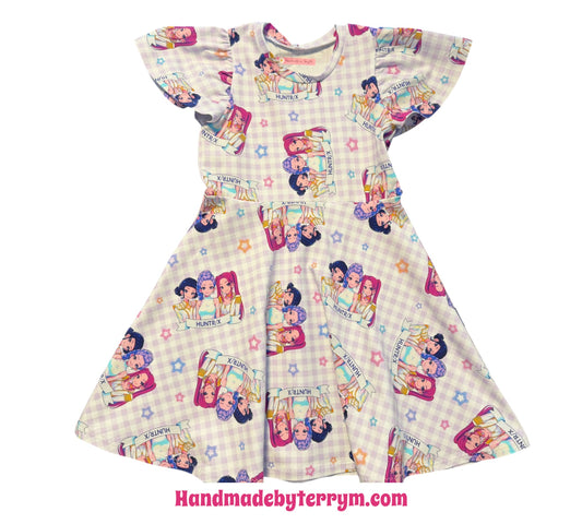 (1806) Purple Check KPop Dress - Size 6