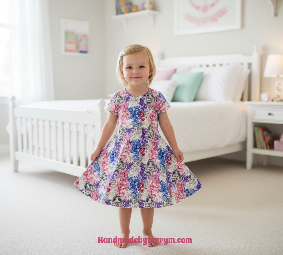 (1815) Illustrated Princess Dress – Size 4