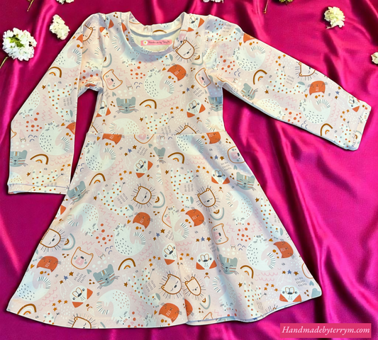 Cat Face Dress with Long Sleeves - Size 4