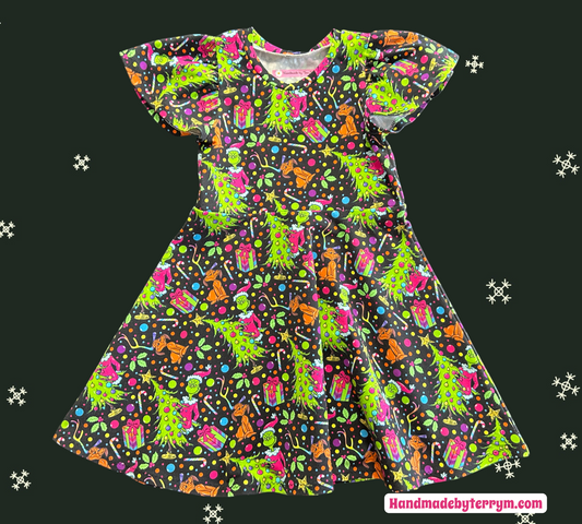 Grinch Dress - Size 5