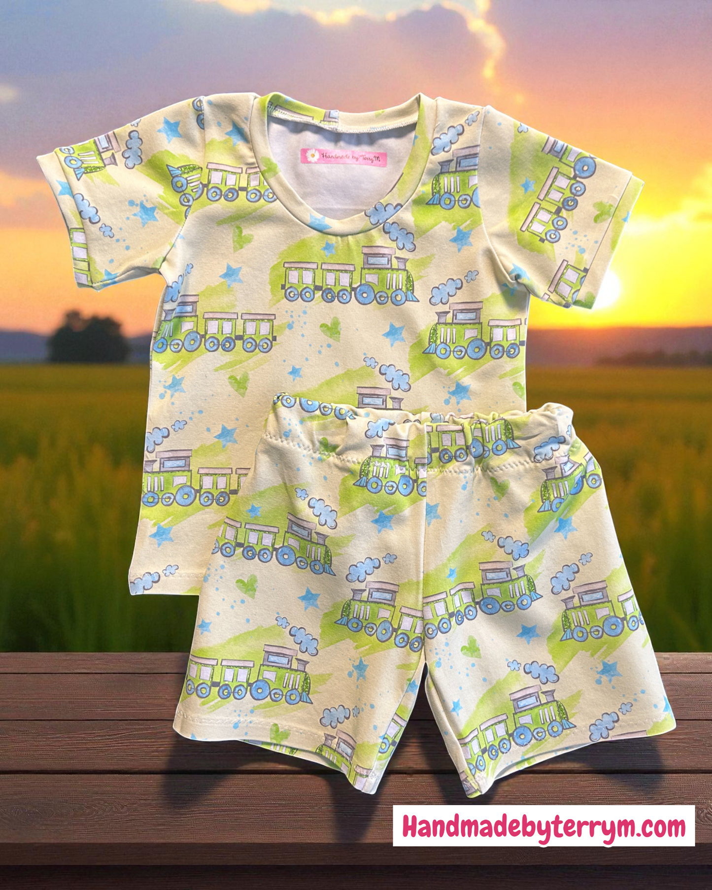 Train Tshirt & Shorts Set - Size 1