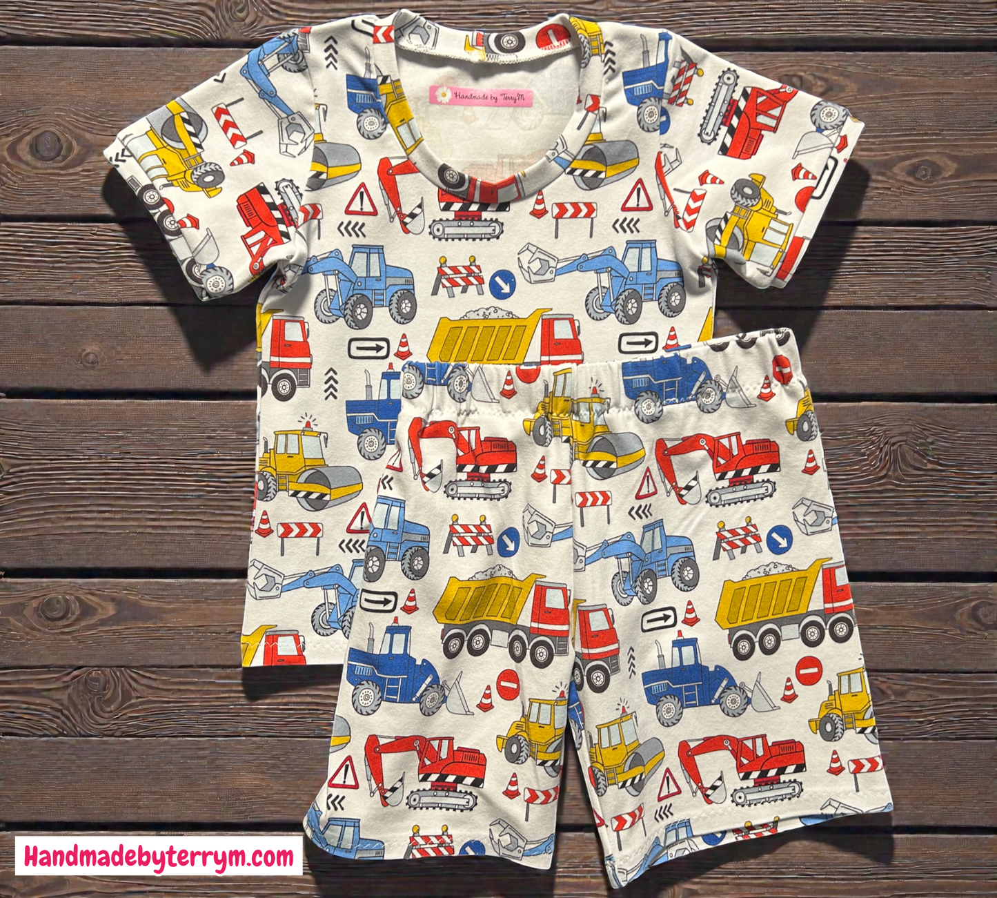 (1383) Excavator T-Shirt & Shorts Set - Size 2