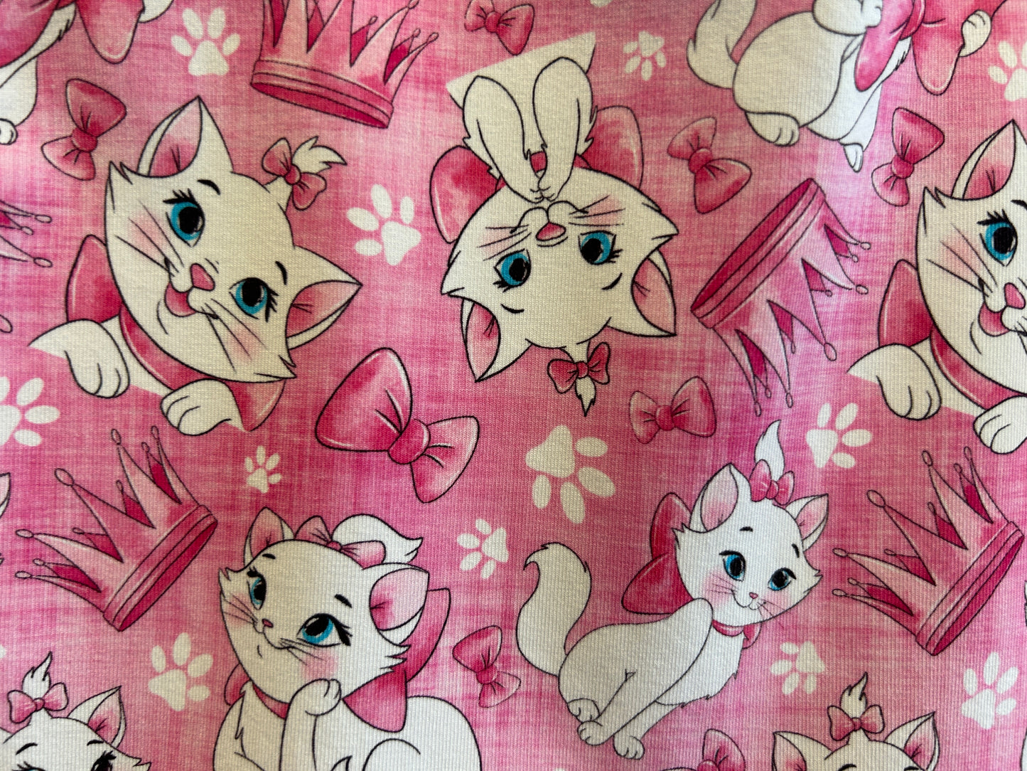 (1400) Sweet White Cat Dress - Size 7