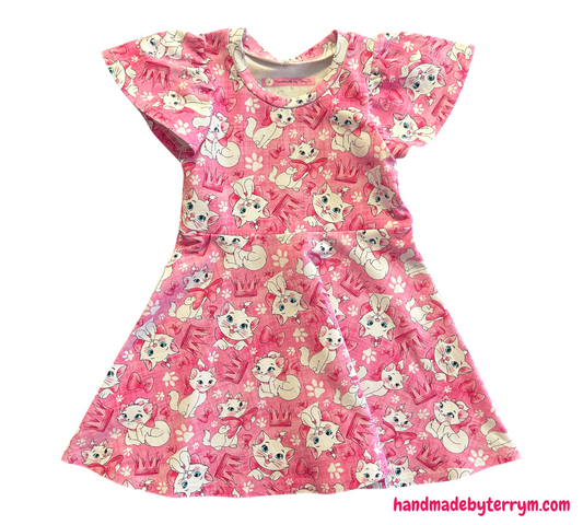 Sweet White Cat - Size 2