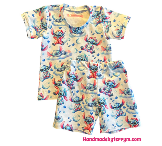 (1560) Sleepy Alien T-Shirt & Shorts Set - Size 1