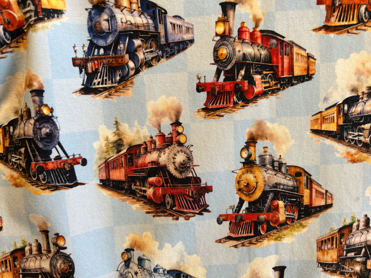 (1633) Steam Locomotive T-Shirt & Shorts Set - Size 6