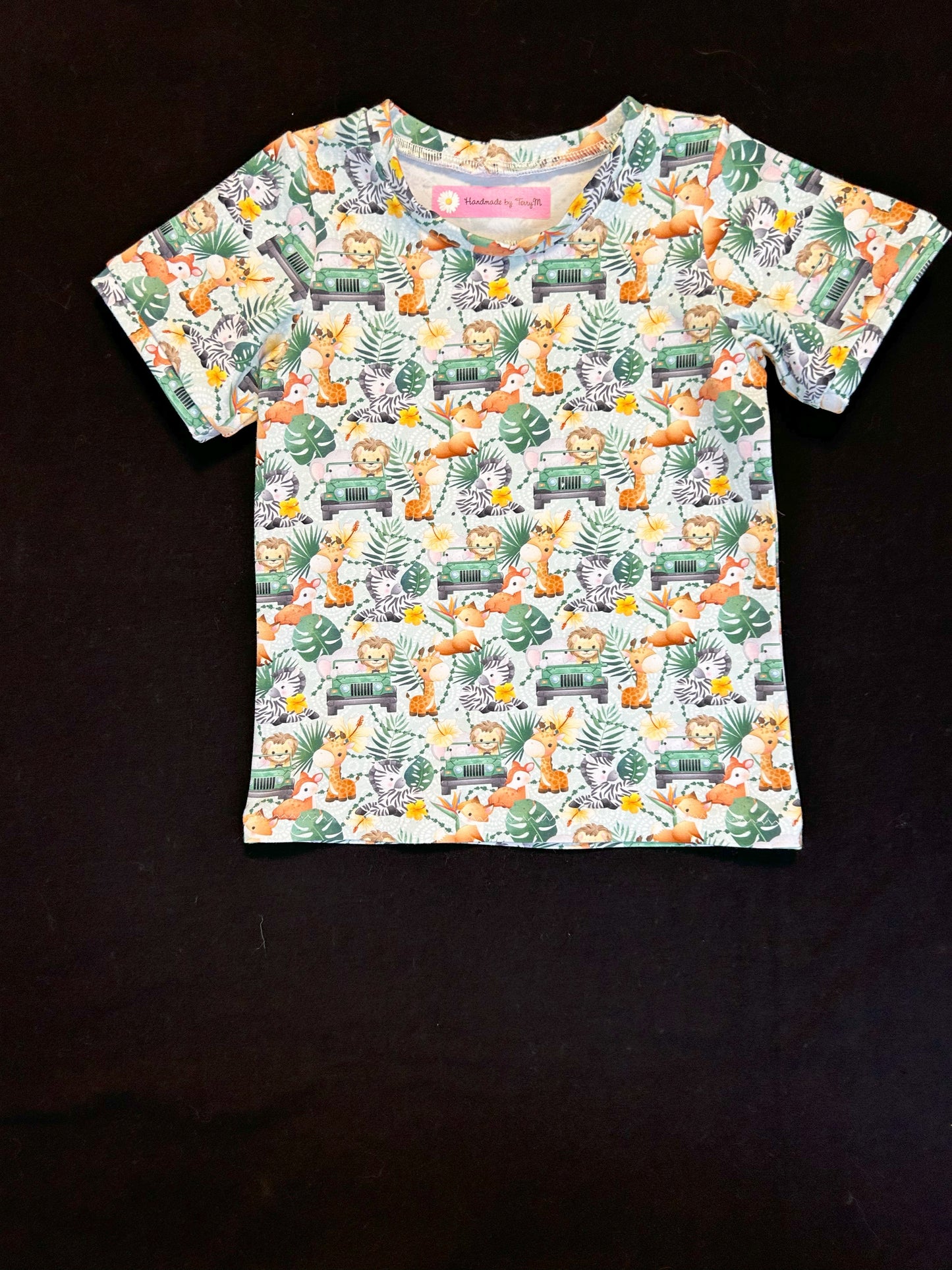 Animal Safari T-Shirt & Shorts- Size 2