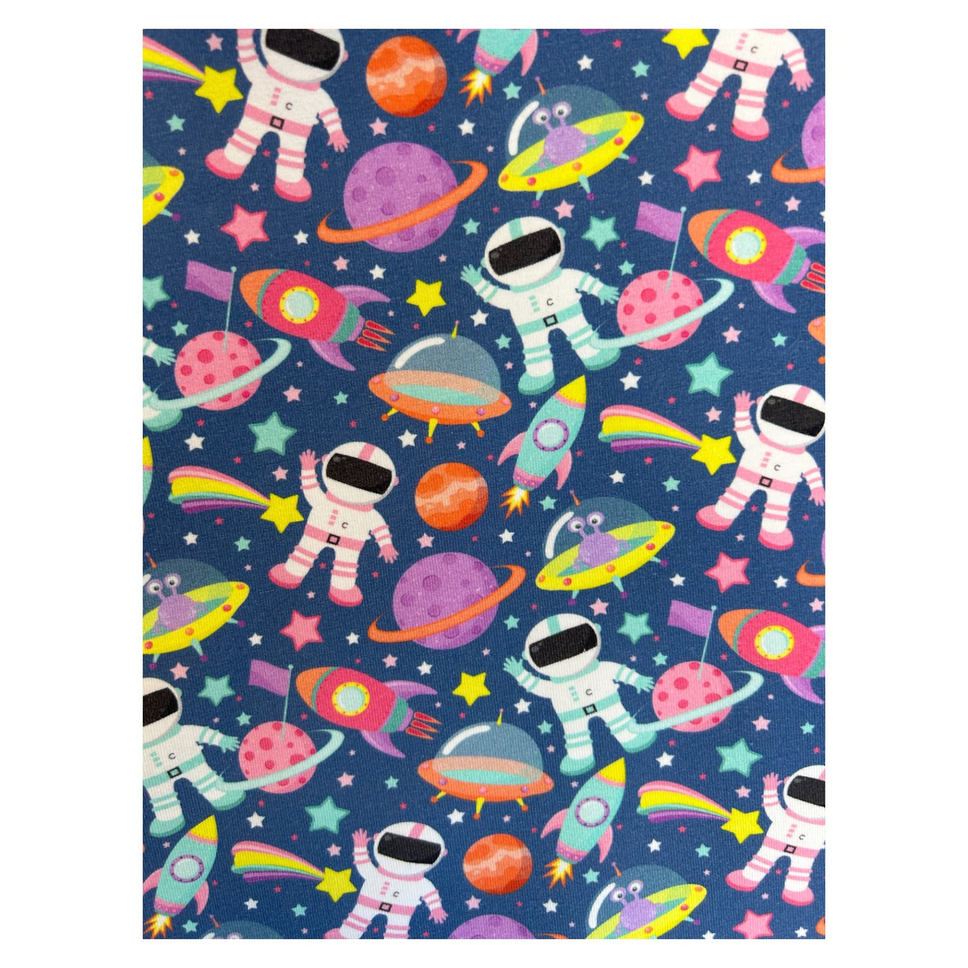 Astronaut kids outfit – size 2
Handmade space T shirt and shorts set
