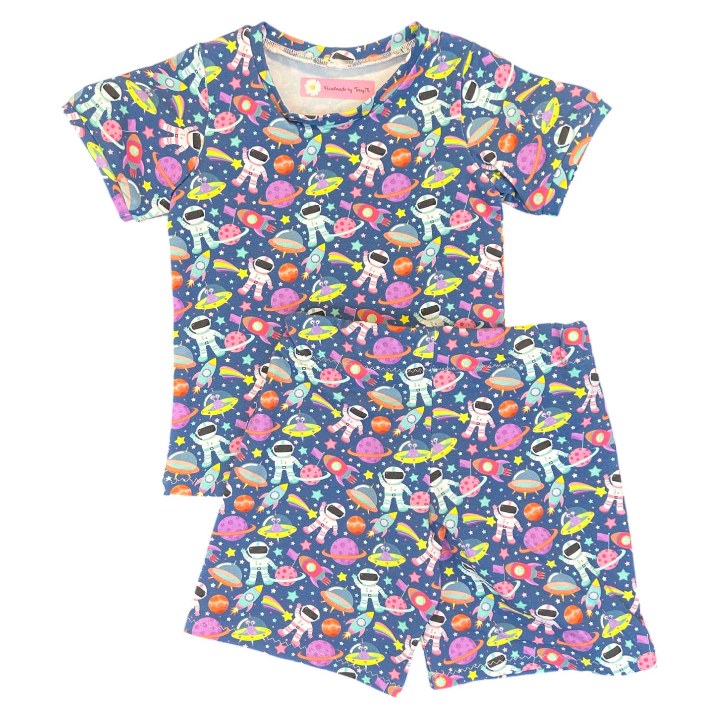 Astronaut kids outfit – size 2
Handmade space T shirt and shorts set
