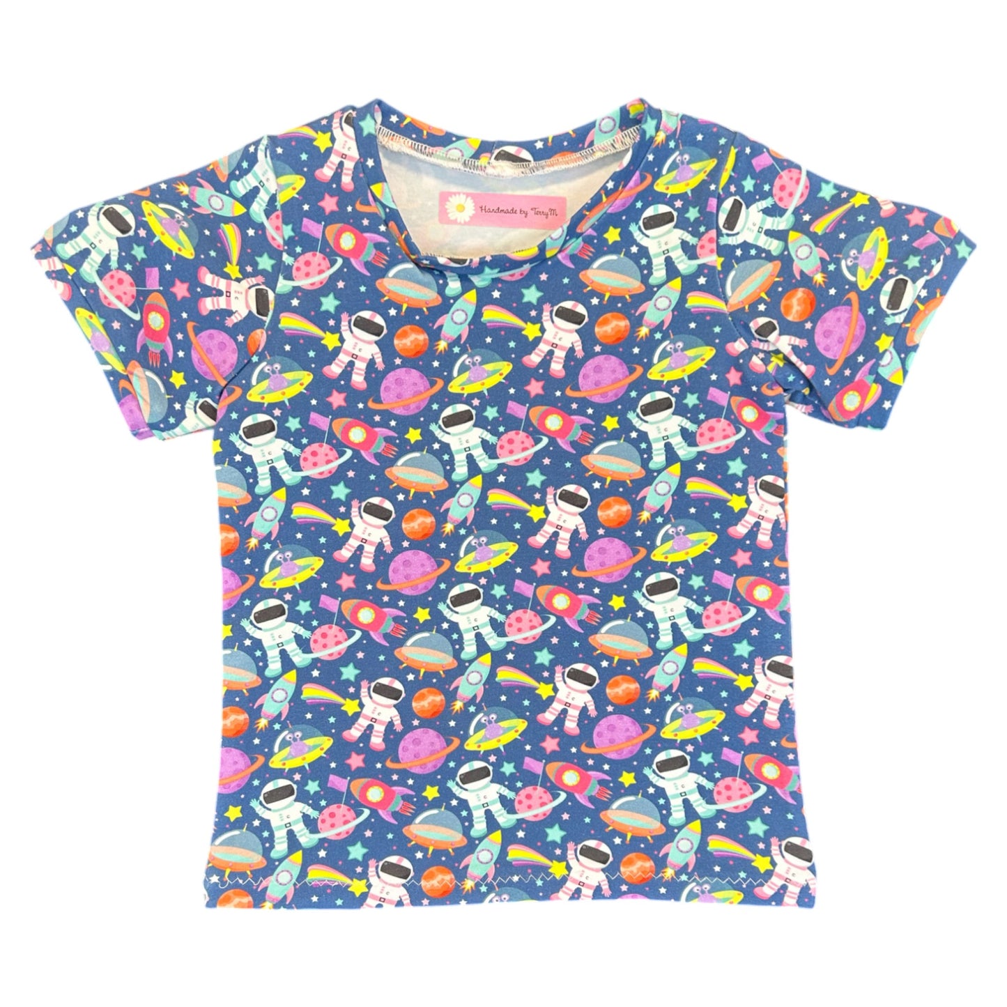 Astronaut kids outfit – size 2
Handmade space T shirt and shorts set
