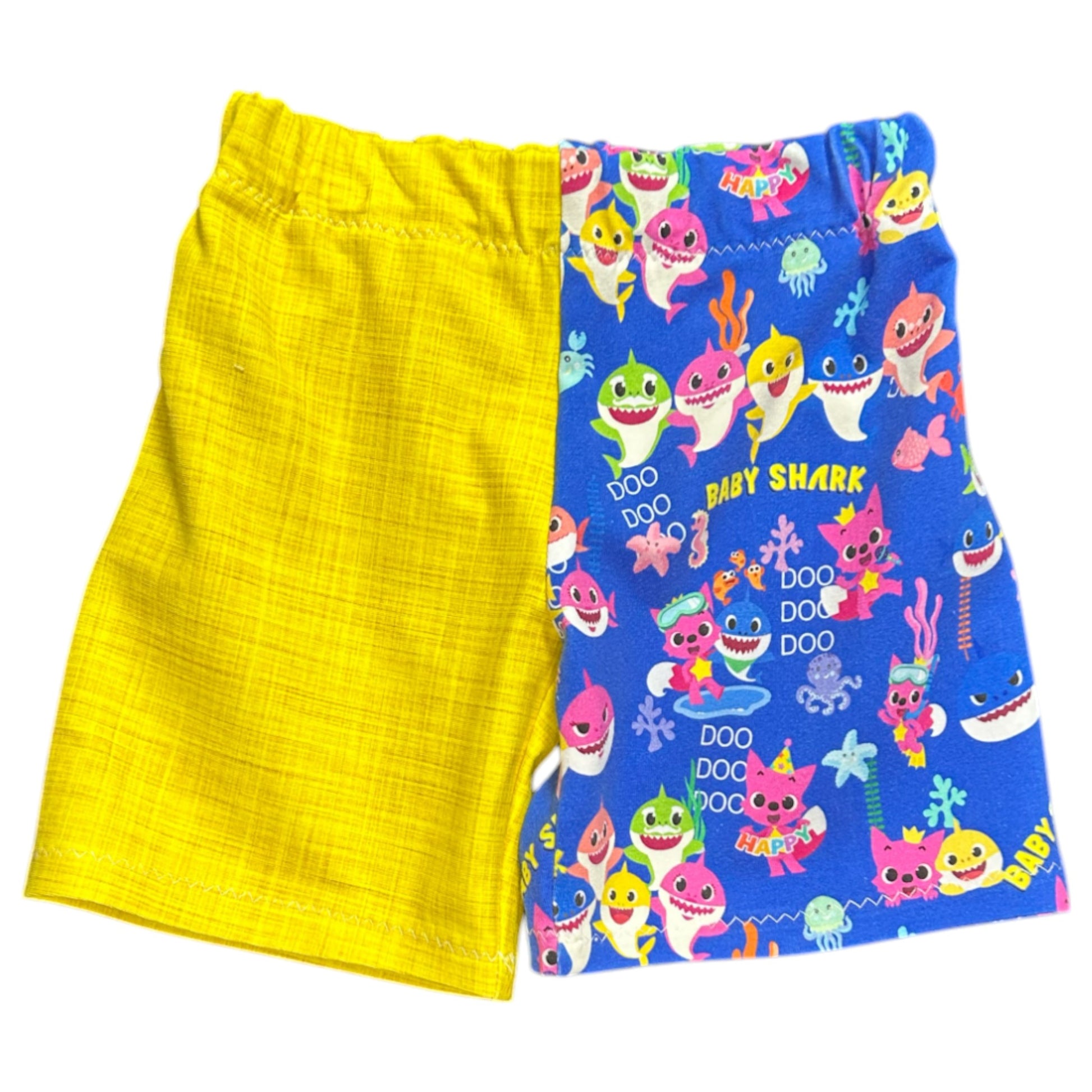 Baby shark toddler outfit – size 1
Handmade blue and yellow shark set

