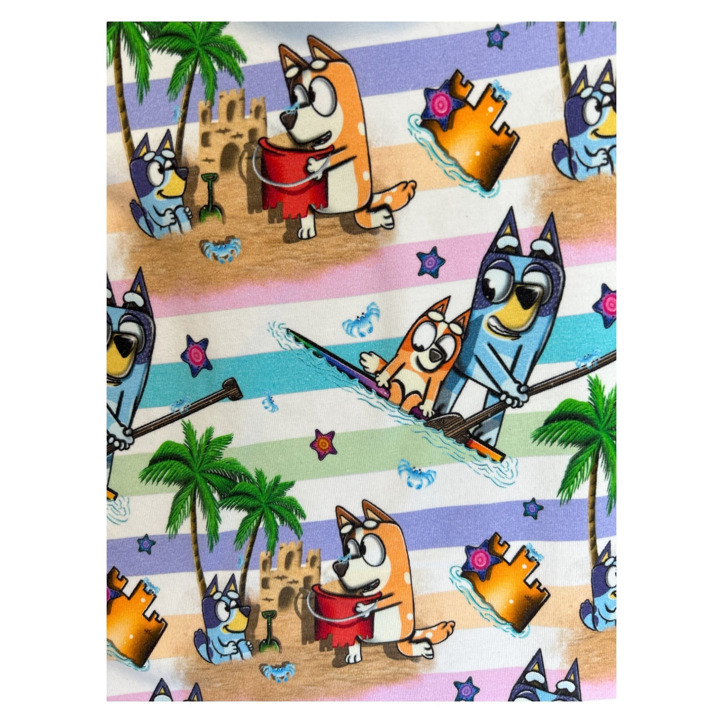 Beach dog kids outfit – size 4
Handmade summer dog T shirt and shorts set
