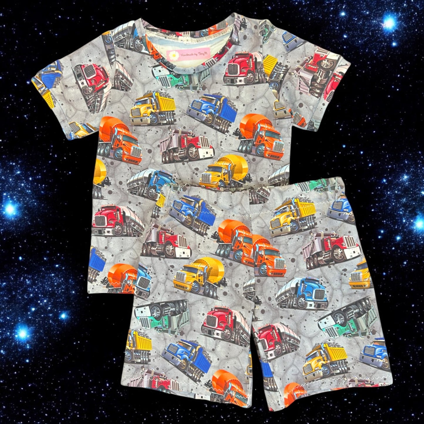Colourful Trucks - T-Shirt & Shorts Set - Size 2