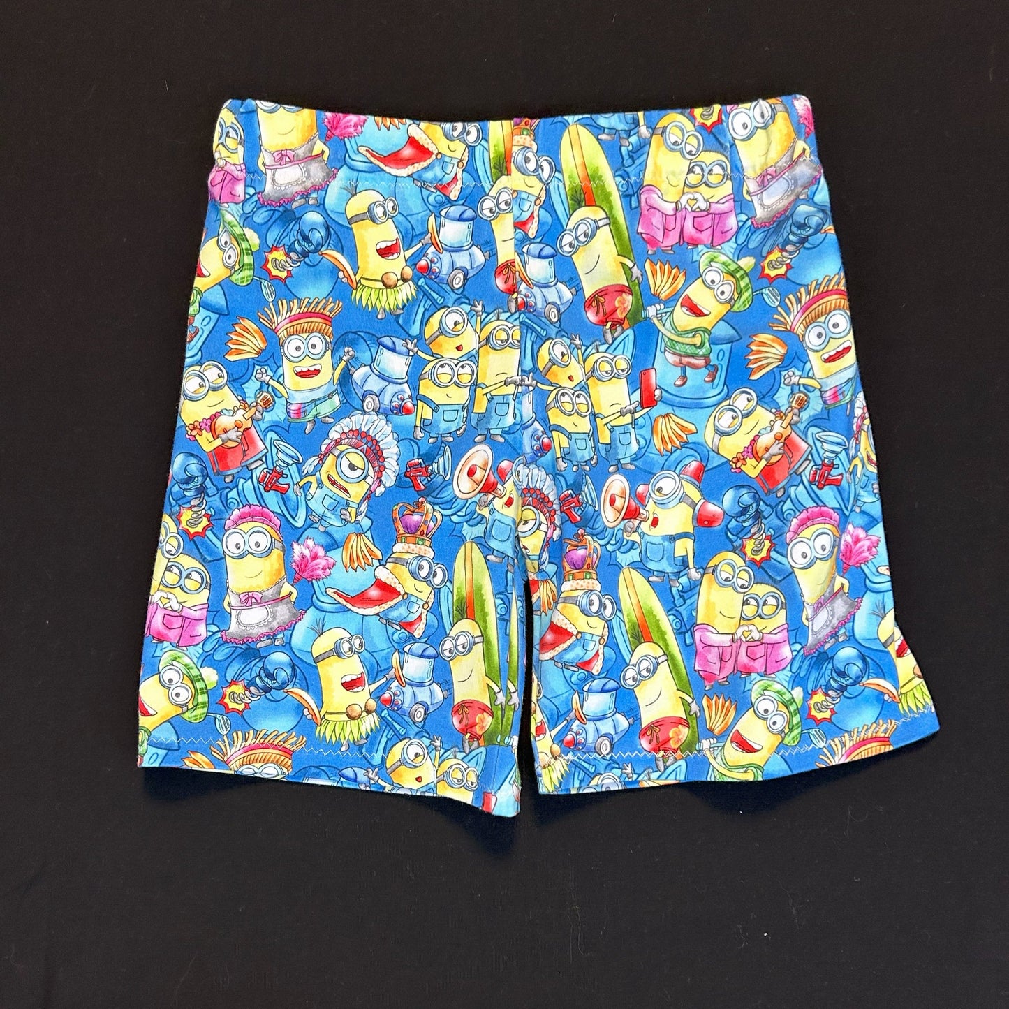 Minions T-Shirt & Shorts - Size 4