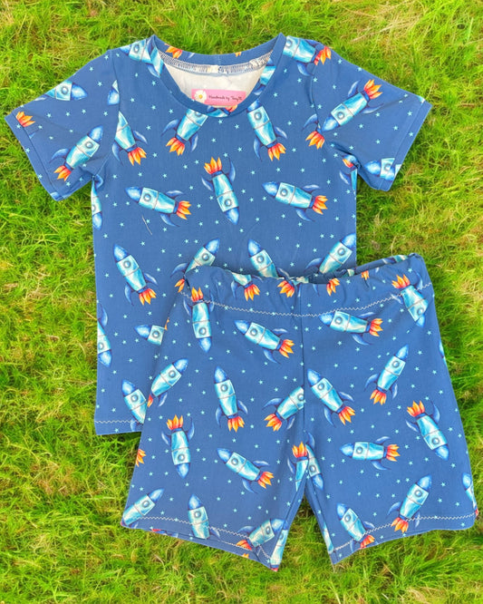 Rocket Ship T-Shirt & Shorts - Size 4